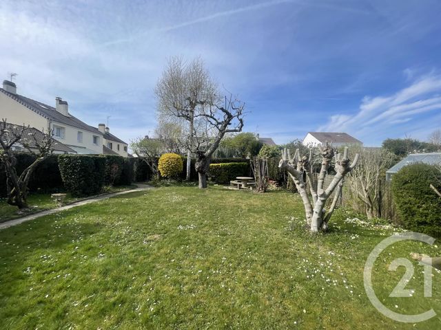 maison à vendre - 9 pièces - 155.0 m2 - MAUREPAS - 78 - ILE-DE-FRANCE - Century 21 S.L.P. Immobilier