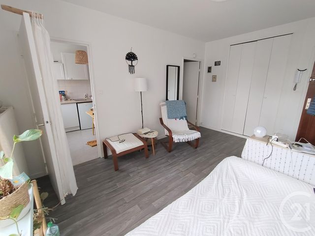 Appartement Studio à louer - 1 pièce - 25.53 m2 - MAUREPAS - 78 - ILE-DE-FRANCE - Century 21 S.L.P. Immobilier