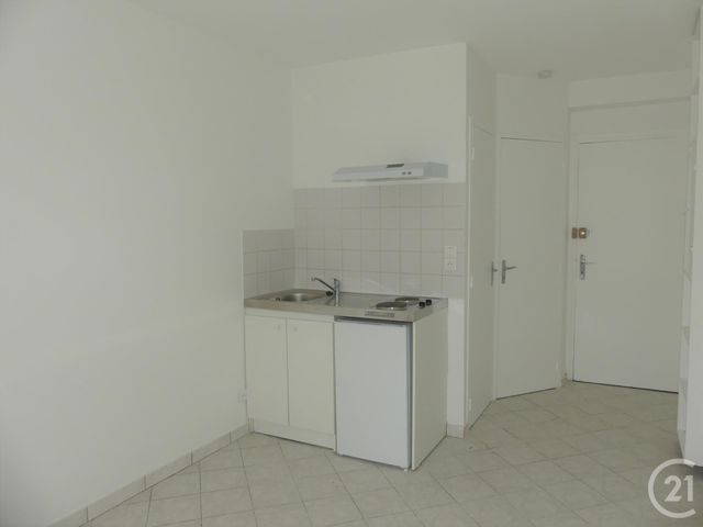 Appartement Studette à louer - 1 pièce - 13.98 m2 - MAUREPAS - 78 - ILE-DE-FRANCE - Century 21 S.L.P. Immobilier