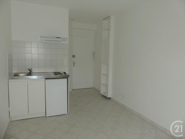 Appartement Studette à louer - 1 pièce - 13.98 m2 - MAUREPAS - 78 - ILE-DE-FRANCE - Century 21 S.L.P. Immobilier