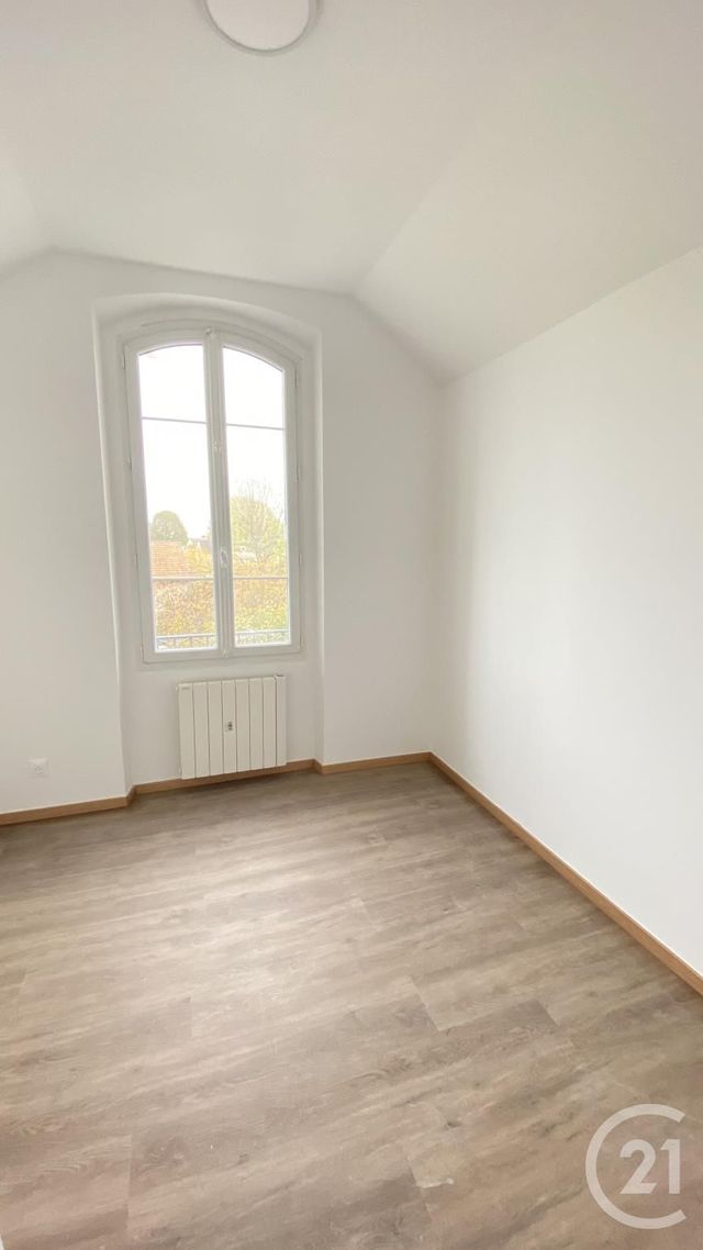 Appartement F2 à louer - 2 pièces - 47.04 m2 - NEAUPHLE LE CHATEAU - 78 - ILE-DE-FRANCE - Century 21 S.L.P. Immobilier