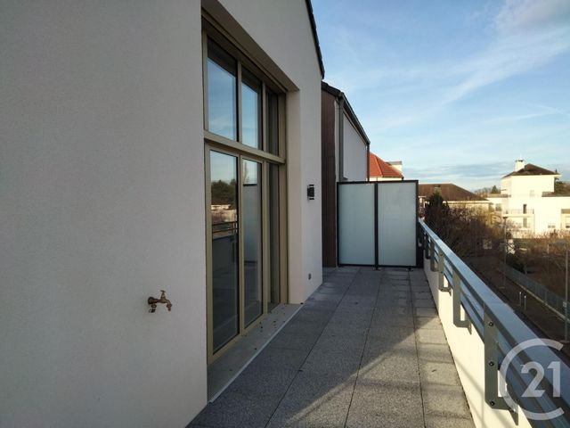 Appartement F1 à louer - 1 pièce - 28.27 m2 - MONTIGNY LE BRETONNEUX - 78 - ILE-DE-FRANCE - Century 21 S.L.P. Immobilier