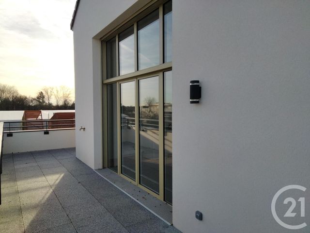 Appartement F1 à louer - 1 pièce - 28.27 m2 - MONTIGNY LE BRETONNEUX - 78 - ILE-DE-FRANCE - Century 21 S.L.P. Immobilier