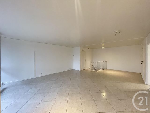 Appartement F6 à vendre ELANCOURT