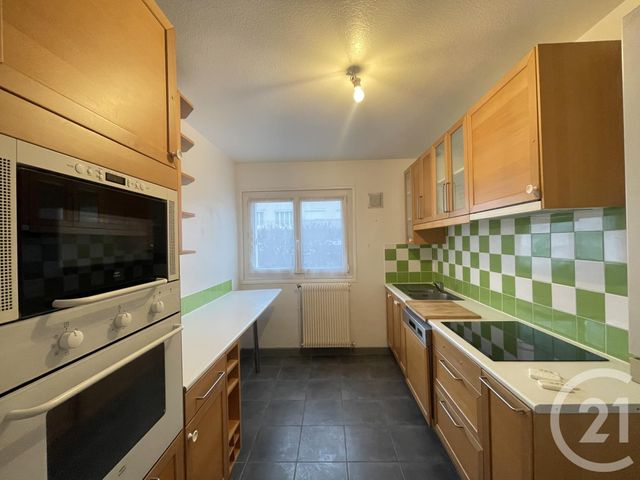 Appartement F4 à vendre - 4 pièces - 80.01 m2 - MAUREPAS - 78 - ILE-DE-FRANCE - Century 21 S.L.P. Immobilier