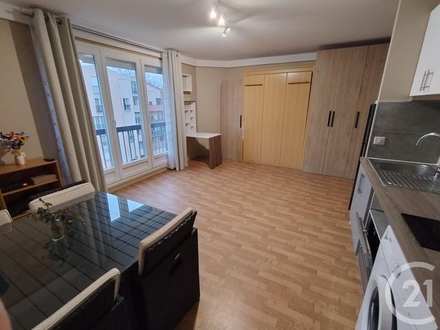Appartement F1 à louer - 1 pièce - 29.81 m2 - MAUREPAS - 78 - ILE-DE-FRANCE - Century 21 S.L.P. Immobilier