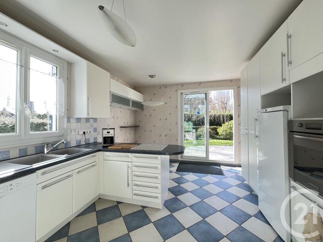 maison à vendre - 6 pièces - 136.72 m2 - ELANCOURT - 78 - ILE-DE-FRANCE - Century 21 S.L.P. Immobilier