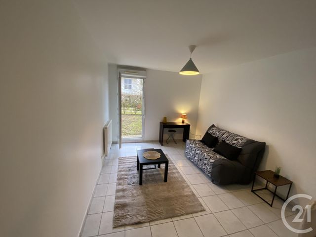 Appartement F1 à louer - 1 pièce - 27.94 m2 - MONTIGNY LE BRETONNEUX - 78 - ILE-DE-FRANCE - Century 21 S.L.P. Immobilier
