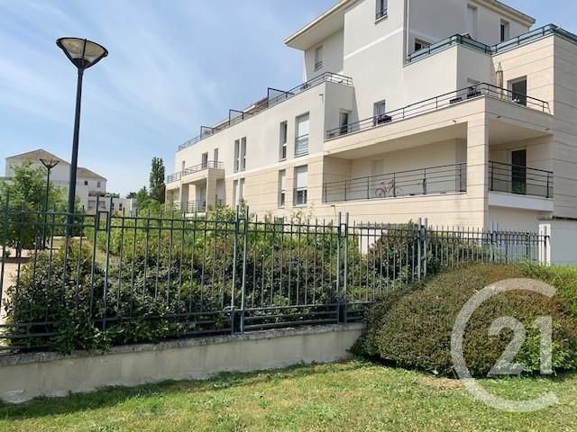Appartement F1 à louer - 1 pièce - 27.94 m2 - MONTIGNY LE BRETONNEUX - 78 - ILE-DE-FRANCE - Century 21 S.L.P. Immobilier