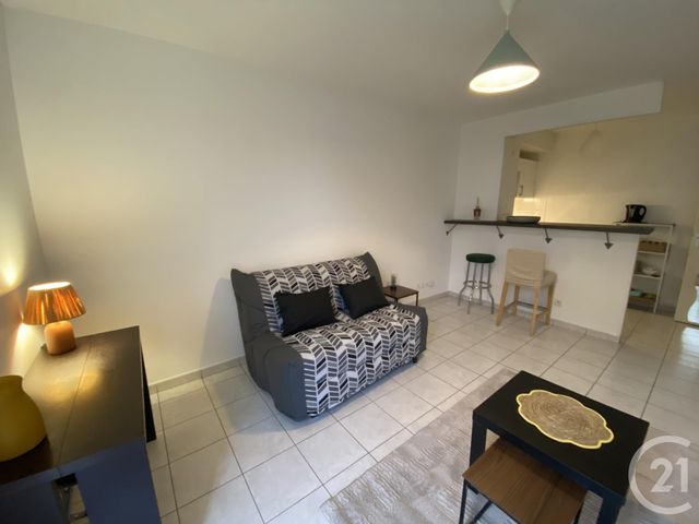 Appartement F1 à louer - 1 pièce - 27.94 m2 - MONTIGNY LE BRETONNEUX - 78 - ILE-DE-FRANCE - Century 21 S.L.P. Immobilier