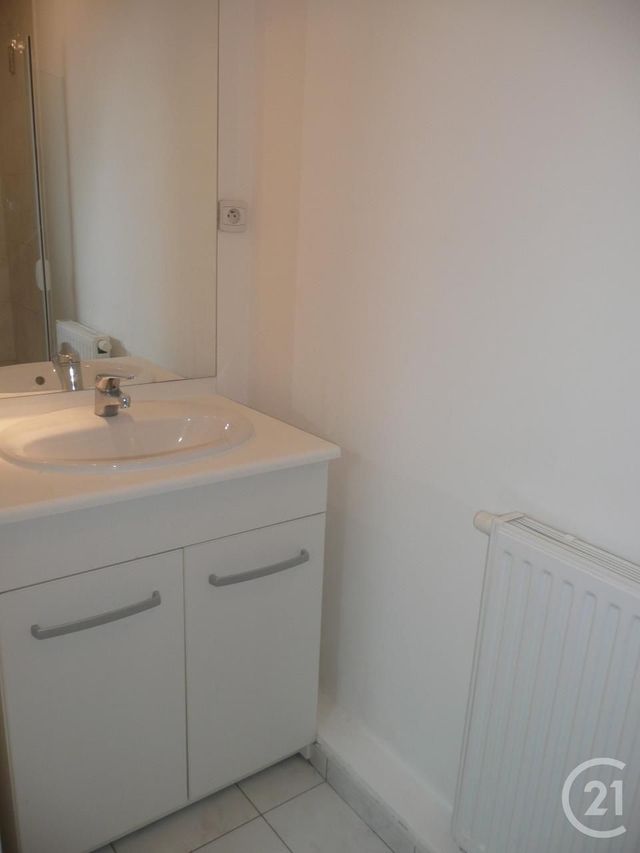 maison à louer - 4 pièces - 80.09 m2 - COIGNIERES - 78 - ILE-DE-FRANCE - Century 21 S.L.P. Immobilier