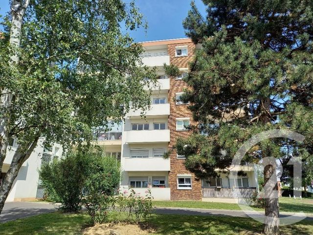 Appartement F1 à louer - 1 pièce - 32.79 m2 - ELANCOURT - 78 - ILE-DE-FRANCE - Century 21 S.L.P. Immobilier