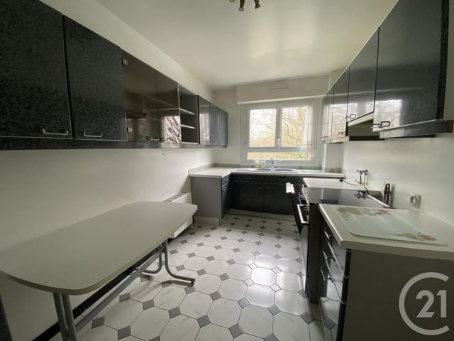 Appartement F4 à vendre - 4 pièces - 87.89 m2 - MAUREPAS - 78 - ILE-DE-FRANCE - Century 21 S.L.P. Immobilier