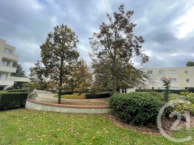 Appartement F3 à louer - 3 pièces - 61.36 m2 - ELANCOURT - 78 - ILE-DE-FRANCE - Century 21 S.L.P. Immobilier