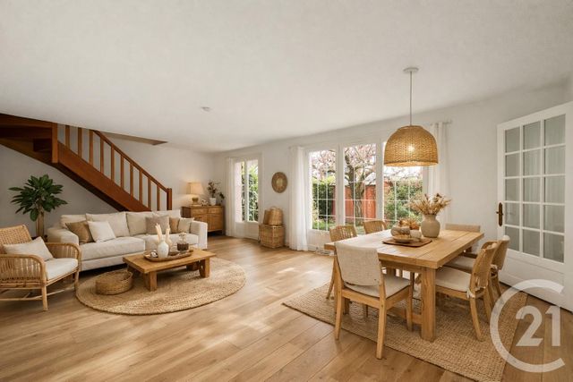 maison à vendre - 5 pièces - 116.07 m2 - MAUREPAS - 78 - ILE-DE-FRANCE - Century 21 S.L.P. Immobilier