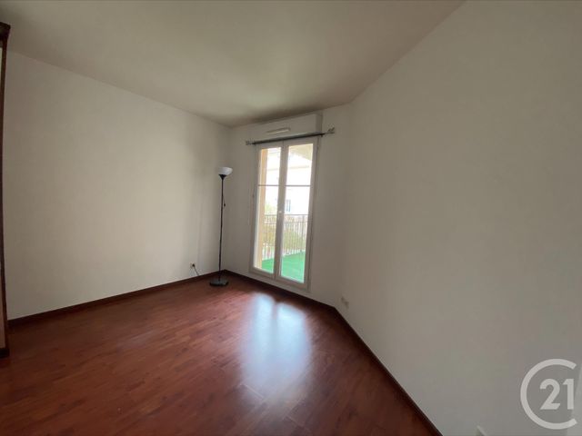 Appartement F2 à louer - 2 pièces - 48.28 m2 - ELANCOURT - 78 - ILE-DE-FRANCE - Century 21 S.L.P. Immobilier