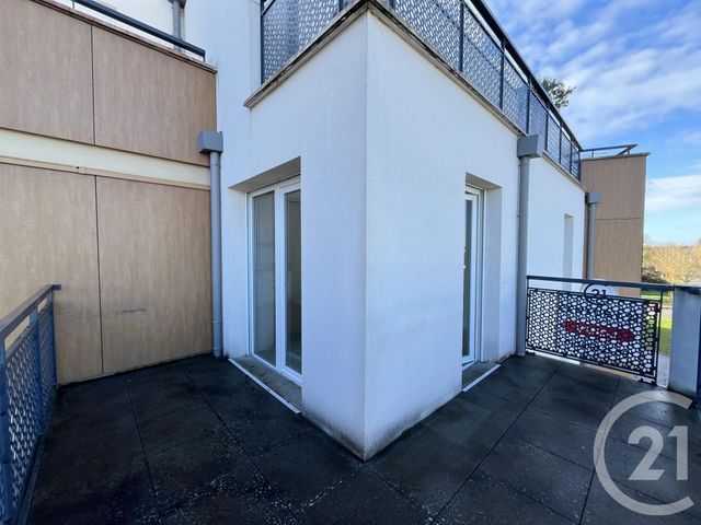 Appartement F2 à louer - 2 pièces - 41.35 m2 - MAUREPAS - 78 - ILE-DE-FRANCE - Century 21 S.L.P. Immobilier