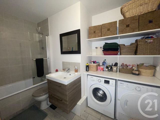 Appartement à louer - 3 pièces - 71.58 m2 - LA VERRIERE - 78 - ILE-DE-FRANCE - Century 21 S.L.P. Immobilier