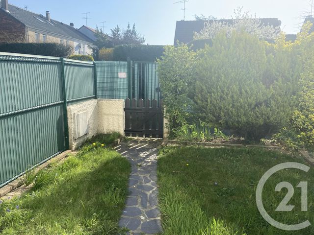 maison à louer - 4 pièces - 93.52 m2 - ELANCOURT - 78 - ILE-DE-FRANCE - Century 21 S.L.P. Immobilier