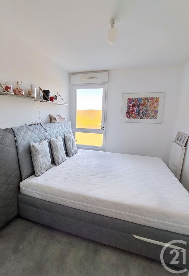 Appartement F3 à louer - 3 pièces - 62.15 m2 - ELANCOURT - 78 - ILE-DE-FRANCE - Century 21 S.L.P. Immobilier