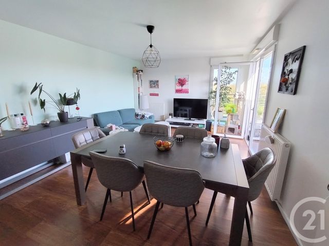 Appartement F3 à louer - 3 pièces - 62.15 m2 - ELANCOURT - 78 - ILE-DE-FRANCE - Century 21 S.L.P. Immobilier