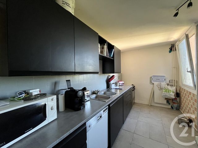 Appartement F5 à vendre - 5 pièces - 100.79 m2 - ELANCOURT - 78 - ILE-DE-FRANCE - Century 21 S.L.P. Immobilier