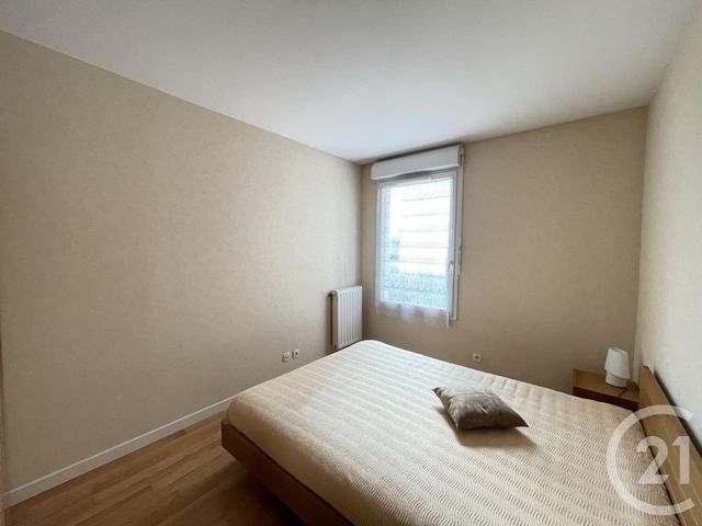 Appartement F4 à vendre - 4 pièces - 77.24 m2 - MAUREPAS - 78 - ILE-DE-FRANCE - Century 21 S.L.P. Immobilier