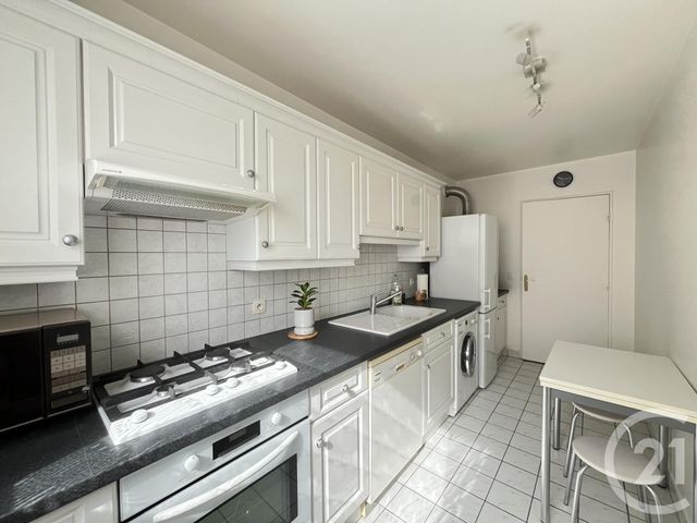 Appartement F4 à vendre - 4 pièces - 77.24 m2 - MAUREPAS - 78 - ILE-DE-FRANCE - Century 21 S.L.P. Immobilier