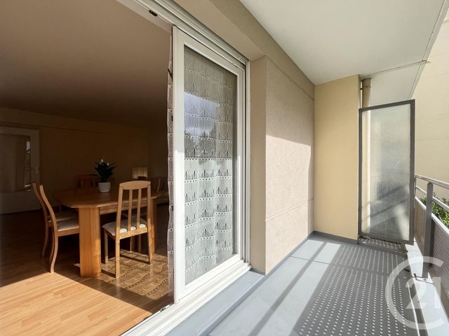 Appartement F4 à vendre - 4 pièces - 77.24 m2 - MAUREPAS - 78 - ILE-DE-FRANCE - Century 21 S.L.P. Immobilier