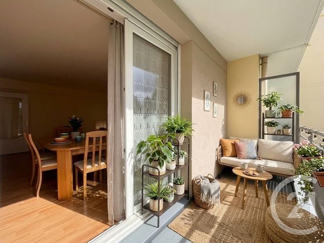 Appartement F4 à vendre - 4 pièces - 77.24 m2 - MAUREPAS - 78 - ILE-DE-FRANCE - Century 21 S.L.P. Immobilier