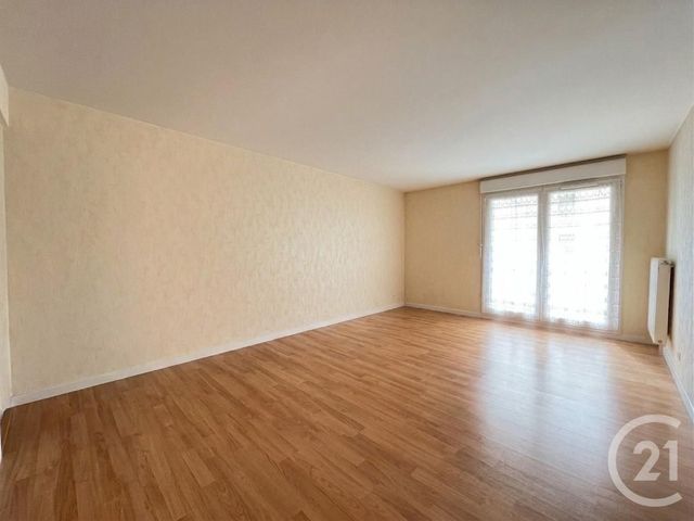 Appartement F4 à vendre - 4 pièces - 77.24 m2 - MAUREPAS - 78 - ILE-DE-FRANCE - Century 21 S.L.P. Immobilier