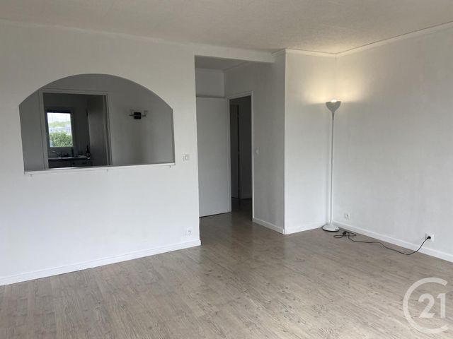 Appartement F3 à louer - 3 pièces - 71.04 m2 - MAUREPAS - 78 - ILE-DE-FRANCE - Century 21 S.L.P. Immobilier