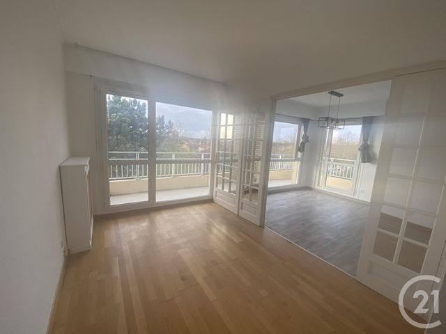 Appartement F3 à louer - 3 pièces - 65.12 m2 - MAUREPAS - 78 - ILE-DE-FRANCE - Century 21 S.L.P. Immobilier