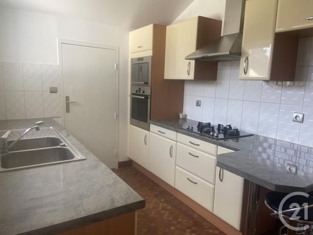 maison à louer - 4 pièces - 96.59 m2 - ELANCOURT - 78 - ILE-DE-FRANCE - Century 21 S.L.P. Immobilier