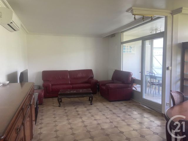 maison à louer - 4 pièces - 96.59 m2 - ELANCOURT - 78 - ILE-DE-FRANCE - Century 21 S.L.P. Immobilier