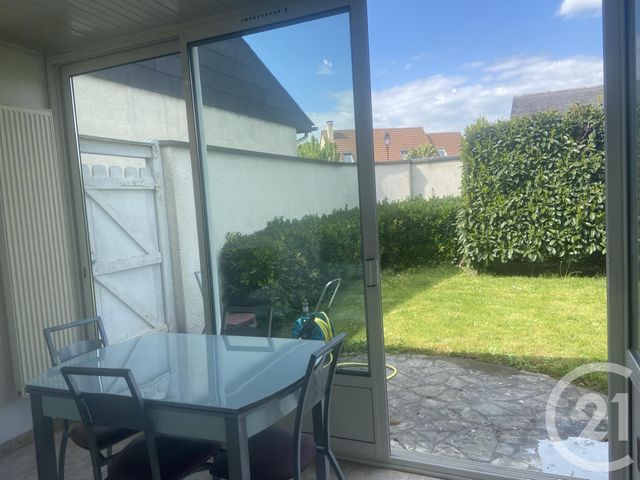 maison à louer - 4 pièces - 96.59 m2 - ELANCOURT - 78 - ILE-DE-FRANCE - Century 21 S.L.P. Immobilier