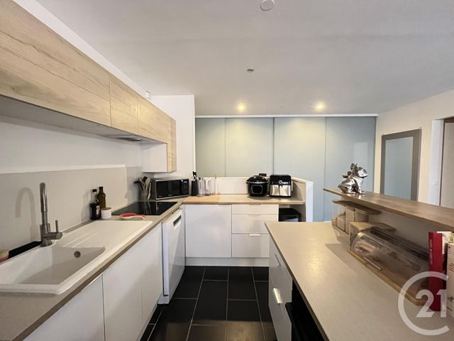 Appartement F3 à vendre - 3 pièces - 75.67 m2 - MAUREPAS - 78 - ILE-DE-FRANCE - Century 21 S.L.P. Immobilier