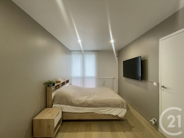 Appartement F3 à vendre - 3 pièces - 75.67 m2 - MAUREPAS - 78 - ILE-DE-FRANCE - Century 21 S.L.P. Immobilier