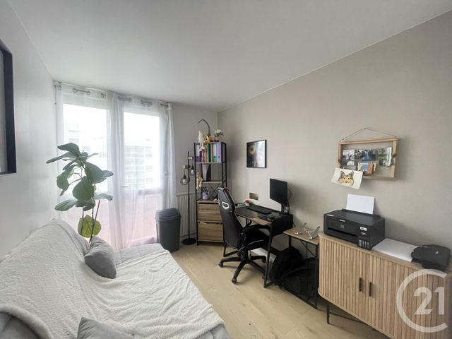 Appartement F3 à vendre - 3 pièces - 75.67 m2 - MAUREPAS - 78 - ILE-DE-FRANCE - Century 21 S.L.P. Immobilier