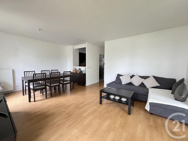Appartement F3 à vendre - 3 pièces - 62.8 m2 - ELANCOURT - 78 - ILE-DE-FRANCE - Century 21 S.L.P. Immobilier