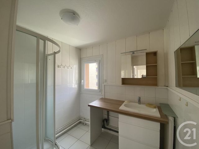 Appartement F3 à louer - 3 pièces - 67.04 m2 - MAUREPAS - 78 - ILE-DE-FRANCE - Century 21 S.L.P. Immobilier