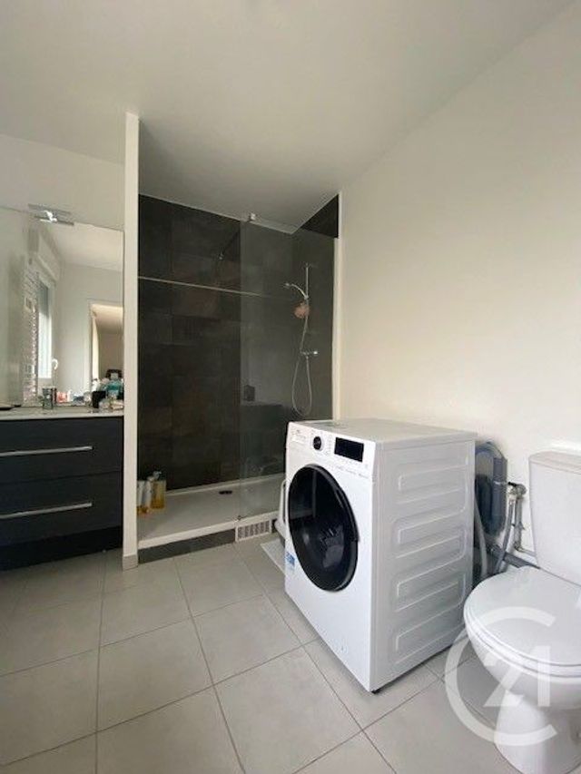 Appartement F1 à louer - 1 pièce - 31.93 m2 - MAUREPAS - 78 - ILE-DE-FRANCE - Century 21 S.L.P. Immobilier