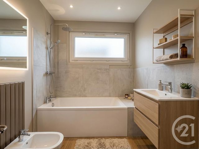 Appartement F1 à vendre - 1 pièce - 34.29 m2 - MAUREPAS - 78 - ILE-DE-FRANCE - Century 21 S.L.P. Immobilier