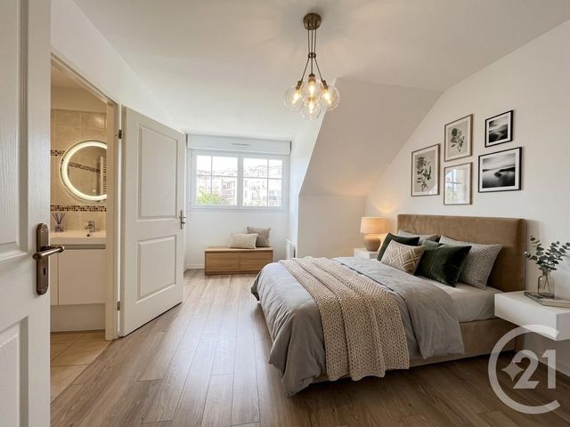Appartement F4 à vendre - 4 pièces - 95.81 m2 - LES CLAYES SOUS BOIS - 78 - ILE-DE-FRANCE - Century 21 S.L.P. Immobilier