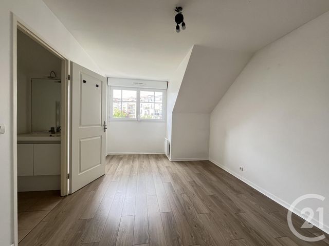 Appartement F4 à vendre - 4 pièces - 95.81 m2 - LES CLAYES SOUS BOIS - 78 - ILE-DE-FRANCE - Century 21 S.L.P. Immobilier