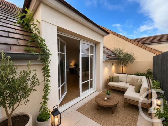 Appartement F4 à vendre - 4 pièces - 95.81 m2 - LES CLAYES SOUS BOIS - 78 - ILE-DE-FRANCE - Century 21 S.L.P. Immobilier