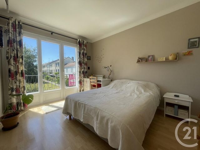 maison à vendre - 6 pièces - 127.09 m2 - MAUREPAS - 78 - ILE-DE-FRANCE - Century 21 S.L.P. Immobilier