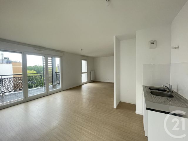 Appartement F4 à vendre - 4 pièces - 82.45 m2 - MAUREPAS - 78 - ILE-DE-FRANCE - Century 21 S.L.P. Immobilier