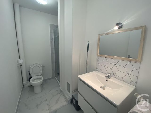Appartement F1 à louer - 1 pièce - 25.1 m2 - MAUREPAS - 78 - ILE-DE-FRANCE - Century 21 S.L.P. Immobilier