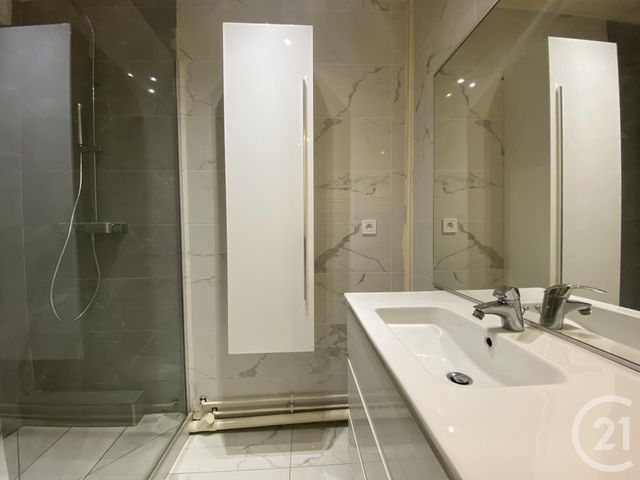 Appartement F3 à vendre - 3 pièces - 76.52 m2 - MAUREPAS - 78 - ILE-DE-FRANCE - Century 21 S.L.P. Immobilier